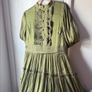 Elegant Green Maxi Dress